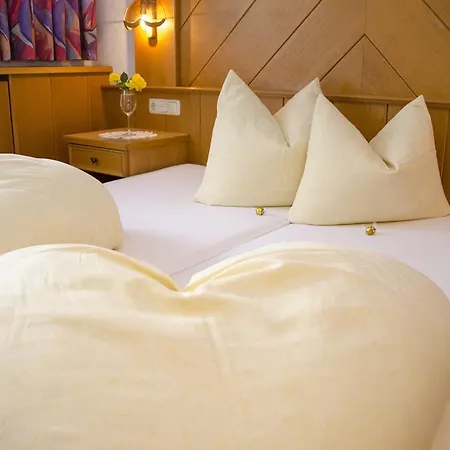 Haus Angela 4* Kappl