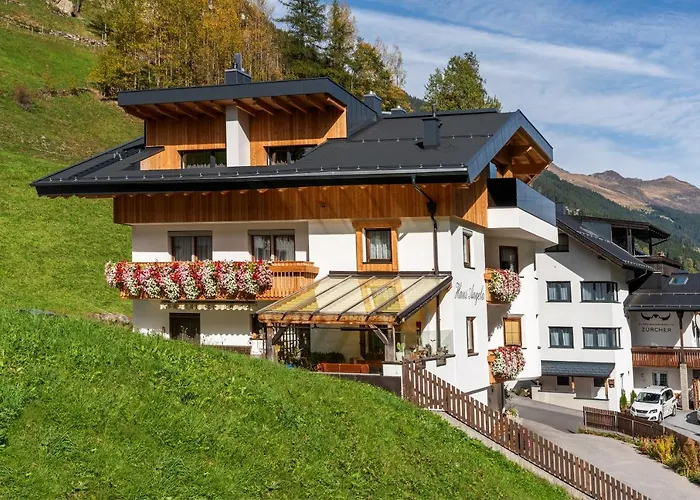 Konukevi Haus Angela 4*